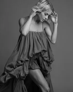 Julianne Hough OnlyFans Leaked Free Thumbnail Picture - #LatS2qBpL8