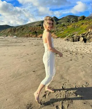 Julianne Hough OnlyFans Leaked Free Thumbnail Picture - #RSTG4XQh0B