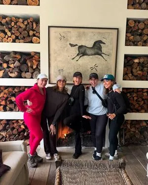 Julianne Hough OnlyFans Leaked Free Thumbnail Picture - #SkrE5IZrLl