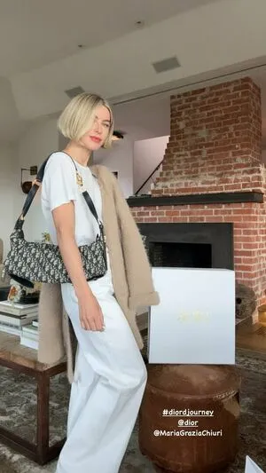 Julianne Hough OnlyFans Leaked Free Thumbnail Picture - #YPMMkeXO1d