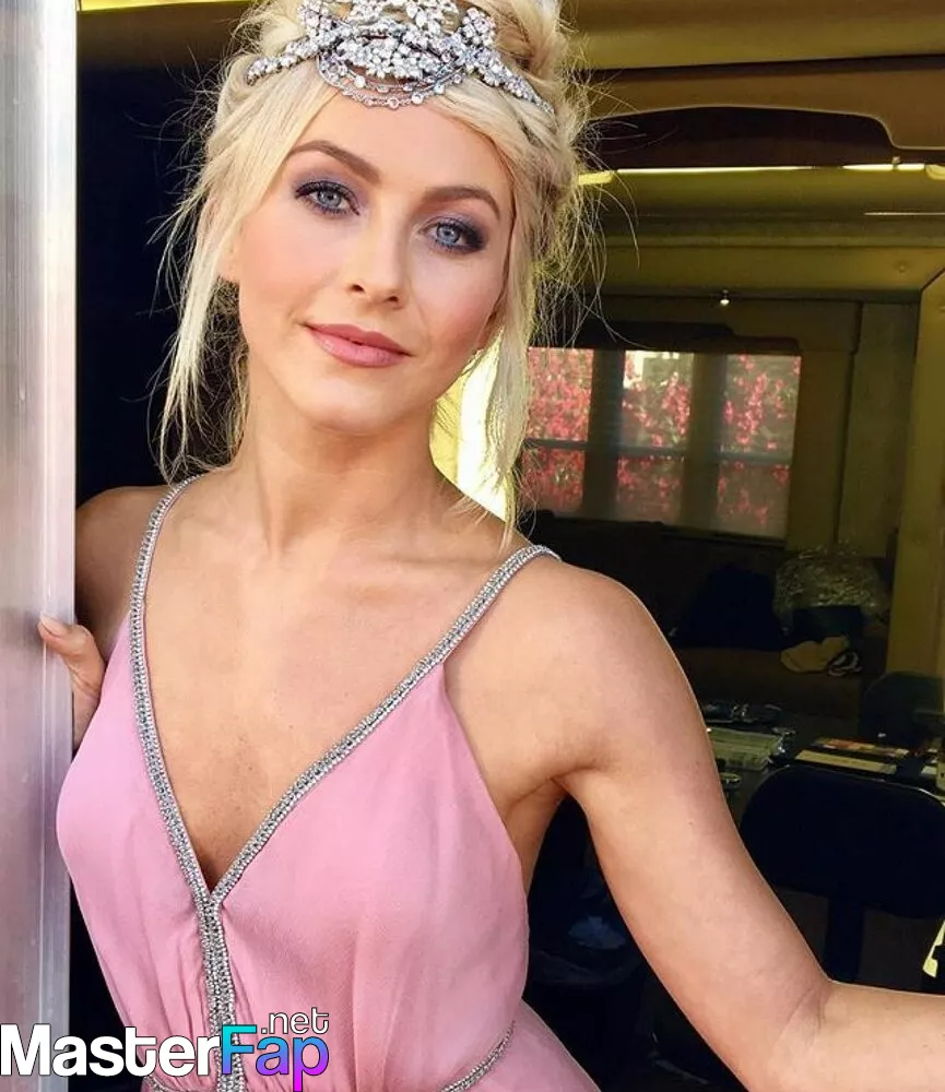 Julianne Hough Nude OnlyFans Leak Picture #dqUzbMCurc | MasterFap.net