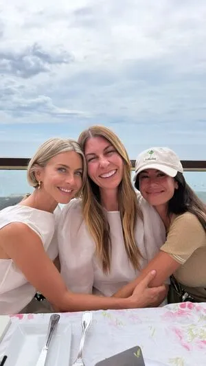 Julianne Hough OnlyFans Leaked Free Thumbnail Picture - #nY93WhREdz