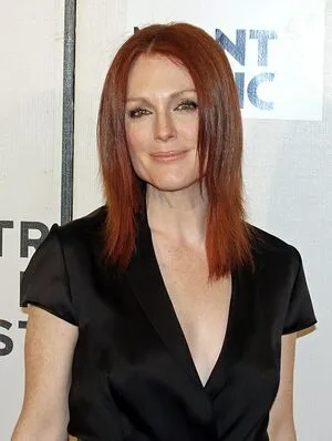 Julianne Moore OnlyFans Leaked Free Thumbnail Picture - #3lNQTIu3hW