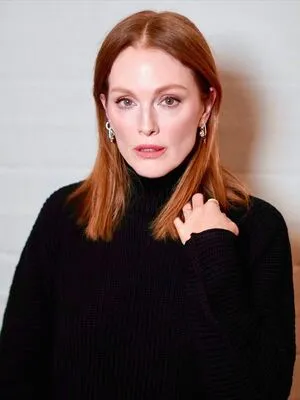 Julianne Moore OnlyFans Leaked Free Thumbnail Picture - #AKyqINXzQw