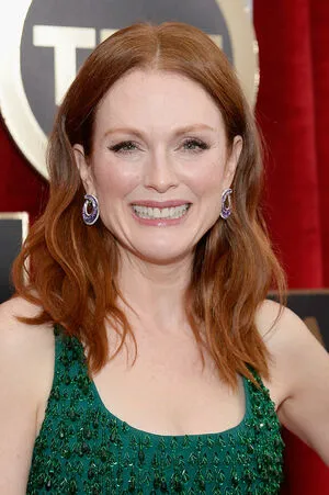 Julianne Moore OnlyFans Leaked Free Thumbnail Picture - #Bc4pPNHZiX