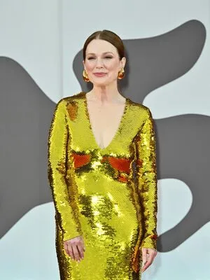 Julianne Moore OnlyFans Leaked Free Thumbnail Picture - #T1RZEGQjgz