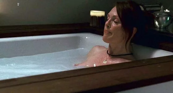 Julianne Moore OnlyFans Leaked Free Thumbnail Picture - #YzKF1TpmkO