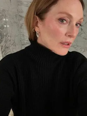 Julianne Moore OnlyFans Leaked Free Thumbnail Picture - #wG1DXrhRrS