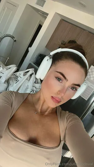 Juliasandoval OnlyFans Leaked Free Thumbnail Picture - #HugPySAZhE