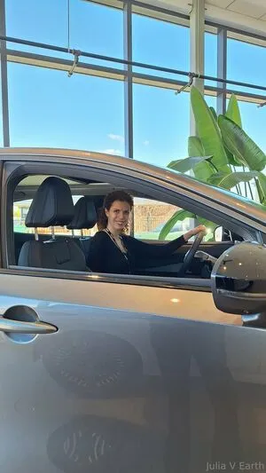 Juliavearth OnlyFans Leaked Free Thumbnail Picture - #NTReeaEc0O