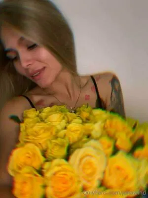Juliawind OnlyFans Leaked Free Thumbnail Picture - #2Nq8TIPcM8