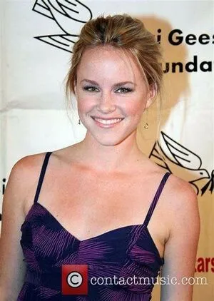 Julie Berman OnlyFans Leaked Free Thumbnail Picture - #FLeq3LEzJH