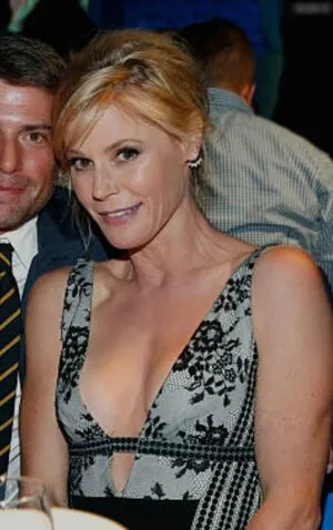 Julie Bowen OnlyFans Leaked Free Thumbnail Picture - #03rca7QxUS