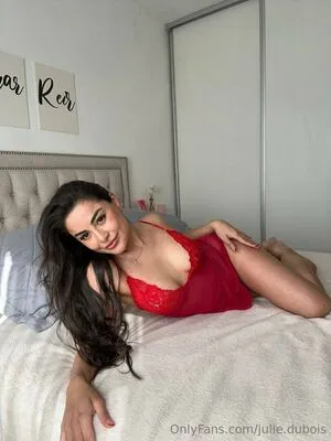 Julie Dubois OnlyFans Leaked Free Thumbnail Picture - #4IdOG4xqDH