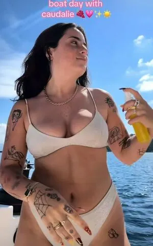 Julie Ferrat OnlyFans Leaked Free Thumbnail Picture - #6PRm1H3EyP