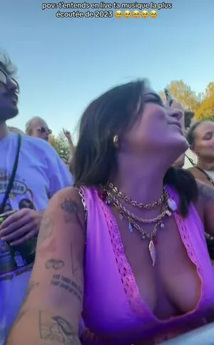 Julie Ferrat OnlyFans Leaked Free Thumbnail Picture - #CaY9VA65w3