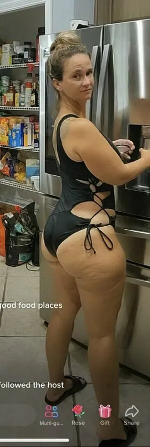 Julie Vaughn OnlyFans Leaked Free Thumbnail Picture - #4FgO7aAplw