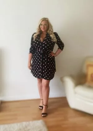 Julie OnlyFans Leaked Free Thumbnail Picture - #1QP7eFZo9x