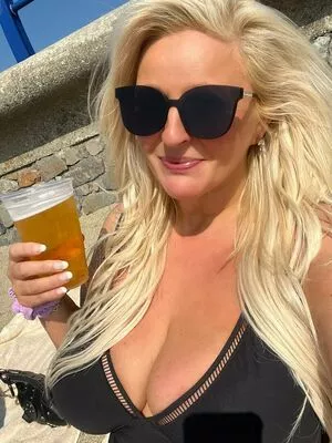 Julie OnlyFans Leaked Free Thumbnail Picture - #22HwcddPex