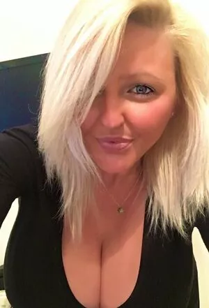 Julie OnlyFans Leaked Free Thumbnail Picture - #3mfXa6kLV9