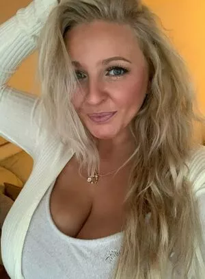 Julie OnlyFans Leaked Free Thumbnail Picture - #9wKzCrRzdZ