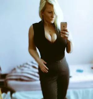 Julie OnlyFans Leaked Free Thumbnail Picture - #SrLNx5VK0I