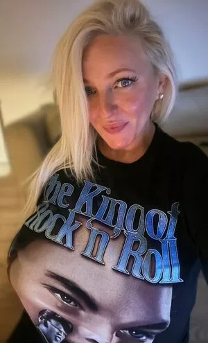 Julie OnlyFans Leaked Free Thumbnail Picture - #phkRRbIAQ0