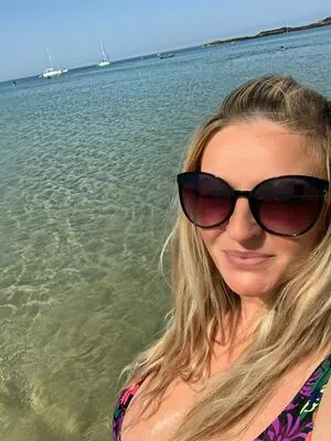 Julie OnlyFans Leaked Free Thumbnail Picture - #sgMrY4kUA4