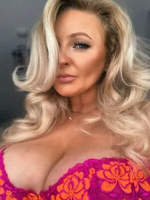 Julie OnlyFans Leaked Free Thumbnail Picture - #tEFOE2B0ip