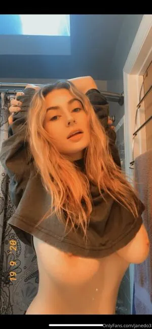 Julieannsweetie OnlyFans Leaked Free Thumbnail Picture - #ZSmflc8ibe
