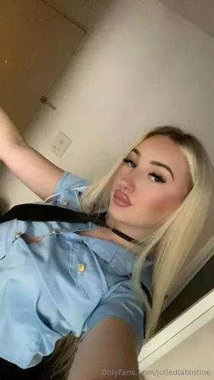 Juliediablotine OnlyFans Leaked Free Thumbnail Picture - #AA85Q4wBRf