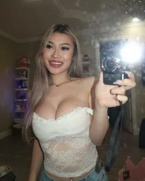 Julieeepham OnlyFans Leaked Free Thumbnail Picture - #XH1Ci5IKLS
