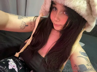 Juliekittiesfree OnlyFans Leaked Free Thumbnail Picture - #6nOjTj6Kz5