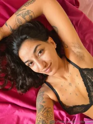 Juliekravitz OnlyFans Leaked Free Thumbnail Picture - #8FHZXFpFt3