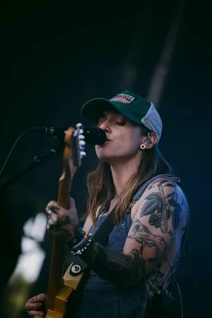 Julien Baker OnlyFans Leaked Free Thumbnail Picture - #7VGhR1t3WU
