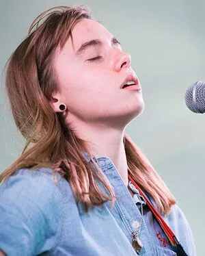 Julien Baker OnlyFans Leaked Free Thumbnail Picture - #BKz1SSaxOw