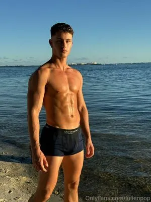 Julienpop OnlyFans Leaked Free Thumbnail Picture - #7CzQExvkl3