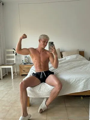 Julienpop OnlyFans Leaked Free Thumbnail Picture - #J0if5TnZkD