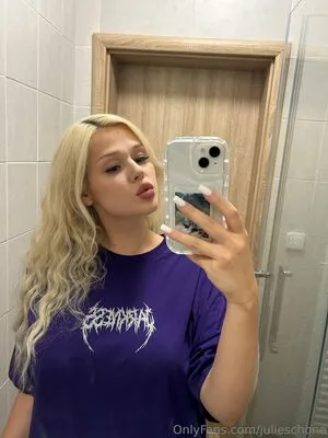 Julieschone OnlyFans Leaked Free Thumbnail Picture - #EBNBB1vOMl
