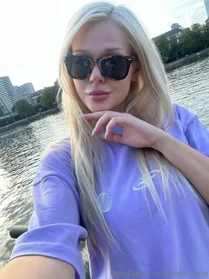 Julieschone OnlyFans Leaked Free Thumbnail Picture - #WOkFJDMYiH