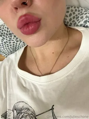 Julieschone OnlyFans Leaked Free Thumbnail Picture - #w8rWem5gDL