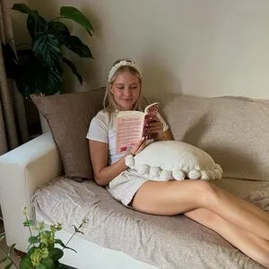 Juliet Small OnlyFans Leaked Free Thumbnail Picture - #rsk4yCUdPX