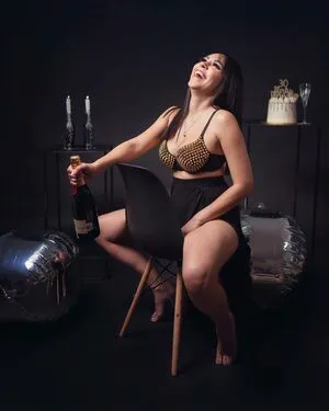 Julieta De Santos OnlyFans Leaked Free Thumbnail Picture - #Q3pWZlbiJG