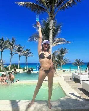 Julieta De Santos OnlyFans Leaked Free Thumbnail Picture - #txPDgWm1SY