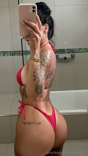 Julietaa777 OnlyFans Leaked Free Thumbnail Picture - #5XNMwbTPpE