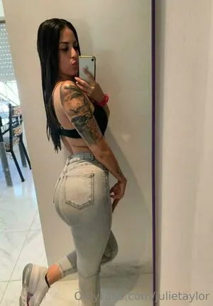Julietaylor OnlyFans Leaked Free Thumbnail Picture - #CJZ5N13vAC