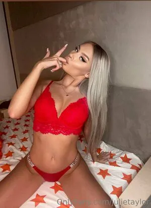 Julietaylor OnlyFans Leaked Free Thumbnail Picture - #TVRXMsnyPf