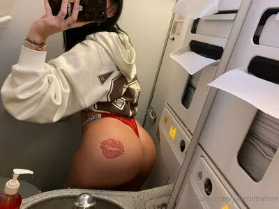 Julietlimafree OnlyFans Leaked Free Thumbnail Picture - #Klov5T17yW