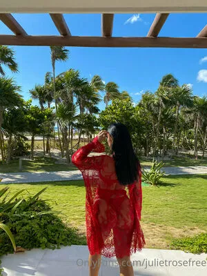 Julietlimafree OnlyFans Leaked Free Thumbnail Picture - #fCH1PNgfs1
