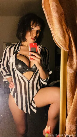 Julietparisfree OnlyFans Leaked Free Thumbnail Picture - #mSRrG1INSa
